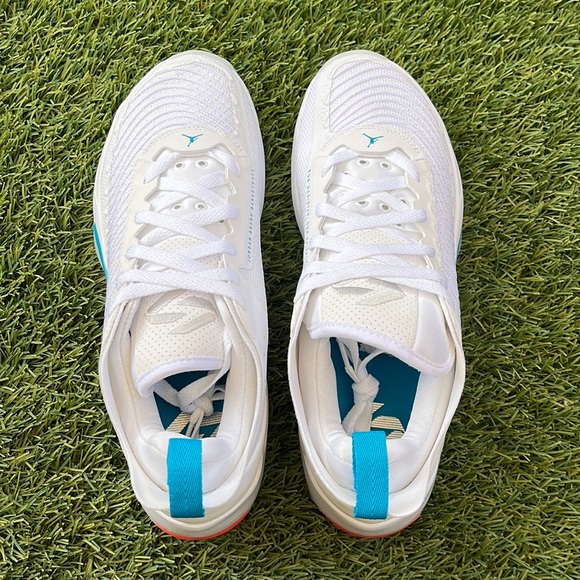 Jordan Luka 1 - Picture 3 of 5